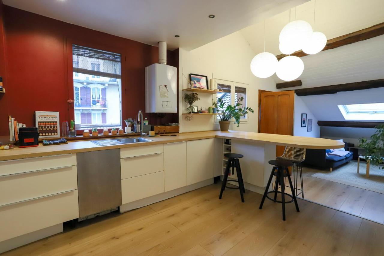 Petit-Coeur Charmant En Centre Ville Apartment Annecy Ngoại thất bức ảnh